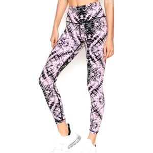 VICTORIA SPORT Total Knockout 7/8 Tie Dye Leggings XS